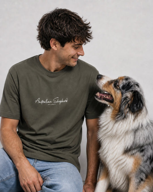 Was sonst? Australian Shepherd - Modelbild Mann mit Aussie